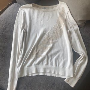 Light weight long sleeve sweater
